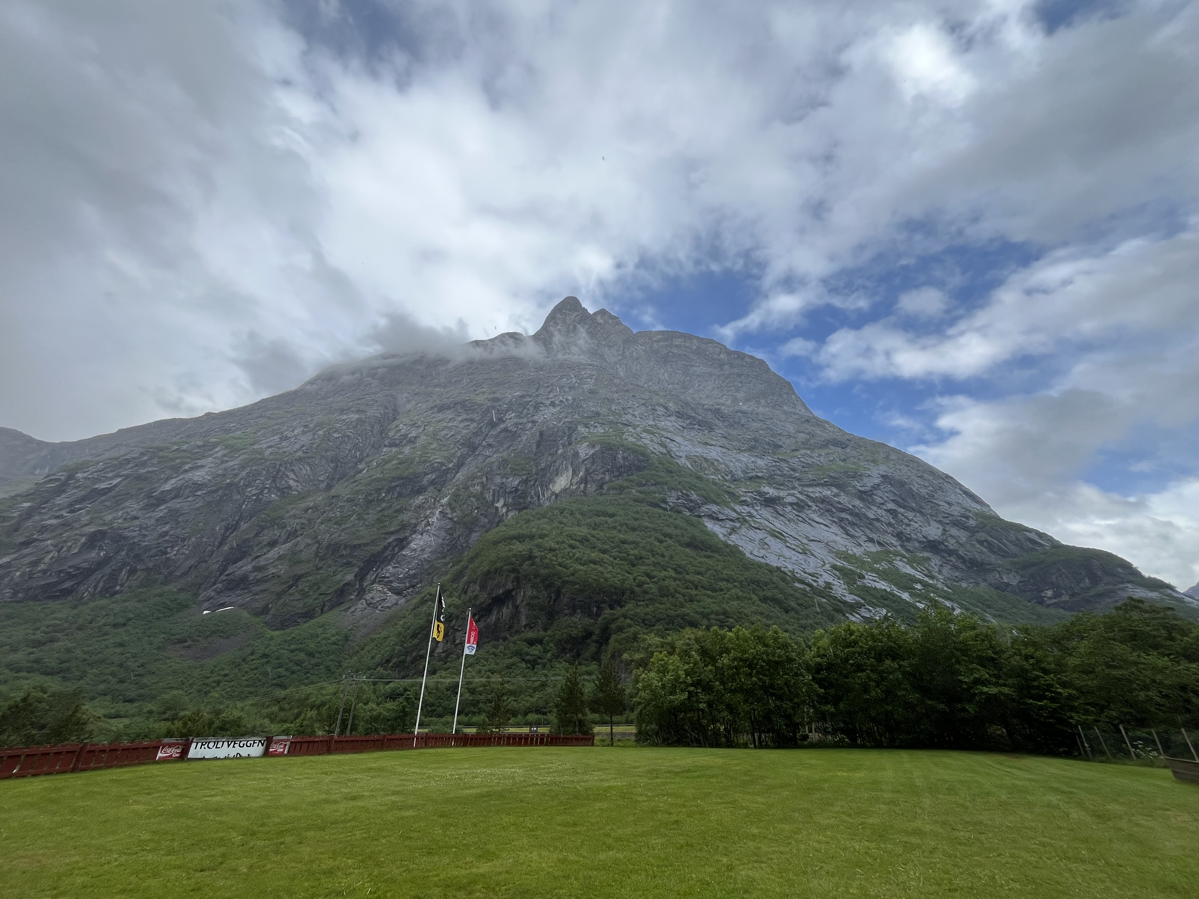 Trollveggen2